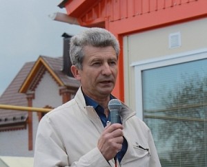 Ваганов vs Харитонов: «Неужели я буду встречаться с людьми на крыше?»