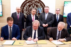 В Республике Татарстан прошло совещание по инновационному развитию предприятий под председательством президента РТ Р.Н. Минниханова, в котором принял участие лидер-соруководитель РГ «Технет» НТИ А.И. Боровков