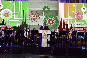 Рустам Минниханов поздравил работников сферы машиностроения