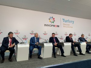 «ИННОПРОМ-2019». В центре внимания вопросы сотрудничества предприятий ОПК и частного бизнеса в рамках диверсификации