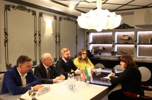 Ассоциация слушателей и выпускников ВШКУ РАНХиГС провела деловой обед совместно с Машиностроительным кластером Республики Татарстан в Набережных Челнах