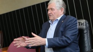 «Нам нужны технологии и материалы с новыми свойствами. Без этого никак»: Рафинат Яруллин о будущем татарстанской нефтехимии, циркулярной экономике и «утечке мозгов»