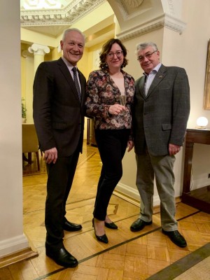 Новогодний фуршет по случаю Гайдаровского форума