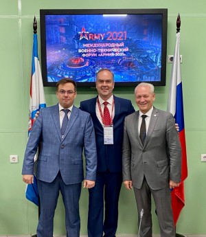 В подмосковной Кубинке открылся форум «Армия-2021»