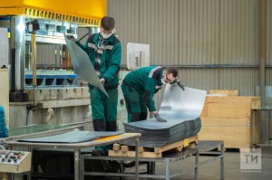 Лекарства, компьютеры и бумага: что двигает вверх промпроизводство в Татарстане?