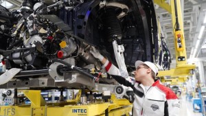 Замена «Форда» и первый российский люкс-внедорожник: автопроизводители Татарстана пополнились новинками